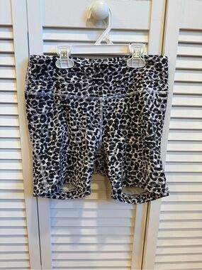Outdoor Voices Biker Shorts